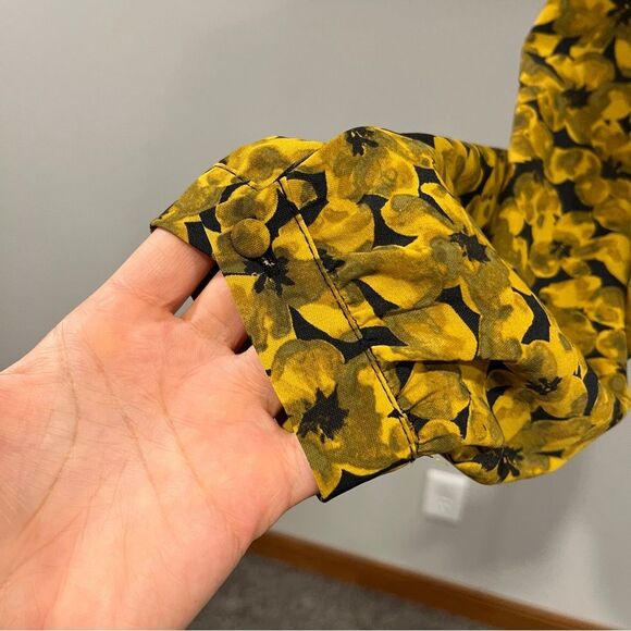 A new Day Floral Yellow long sleeve blouse Top size medium - Picture 5 of 12
